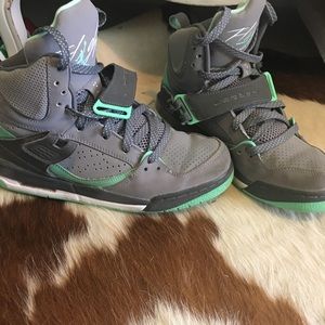 Air Jordan Flight- grey and turquoise tennis shoes